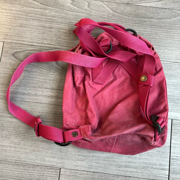 Fjallraven Kanken Mini Backpack Raspberry Pink Red - Picture 5 of 6